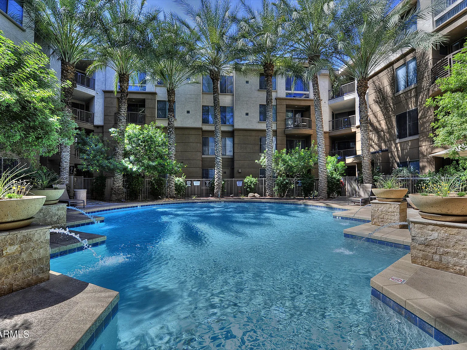2 bed, 2.0 bath, 1118 sqft, $1,950 — Photo 3