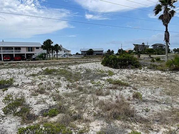 5th image of 617 E Gulf Beach Dr