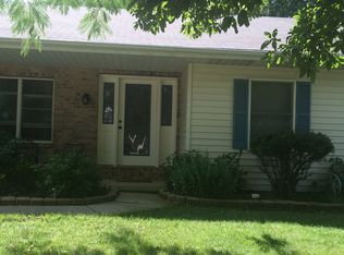 536 Whip Poor Will St, Troy, IL 62294