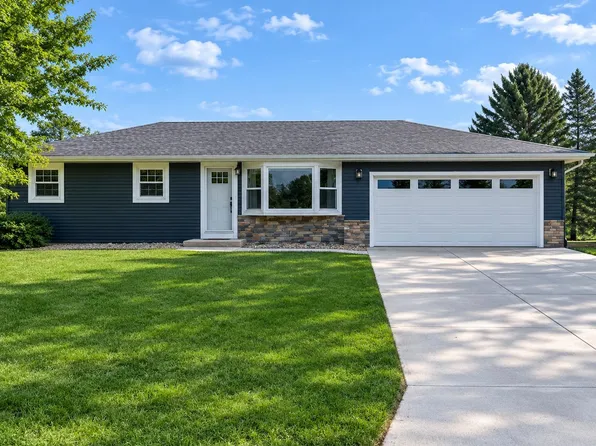 4769 Eisenhower St, Oregon, WI 53575