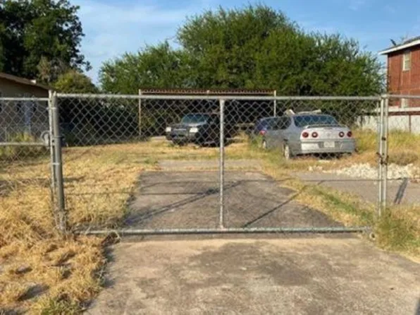 503 Lobo Loop, Laredo, TX 78045