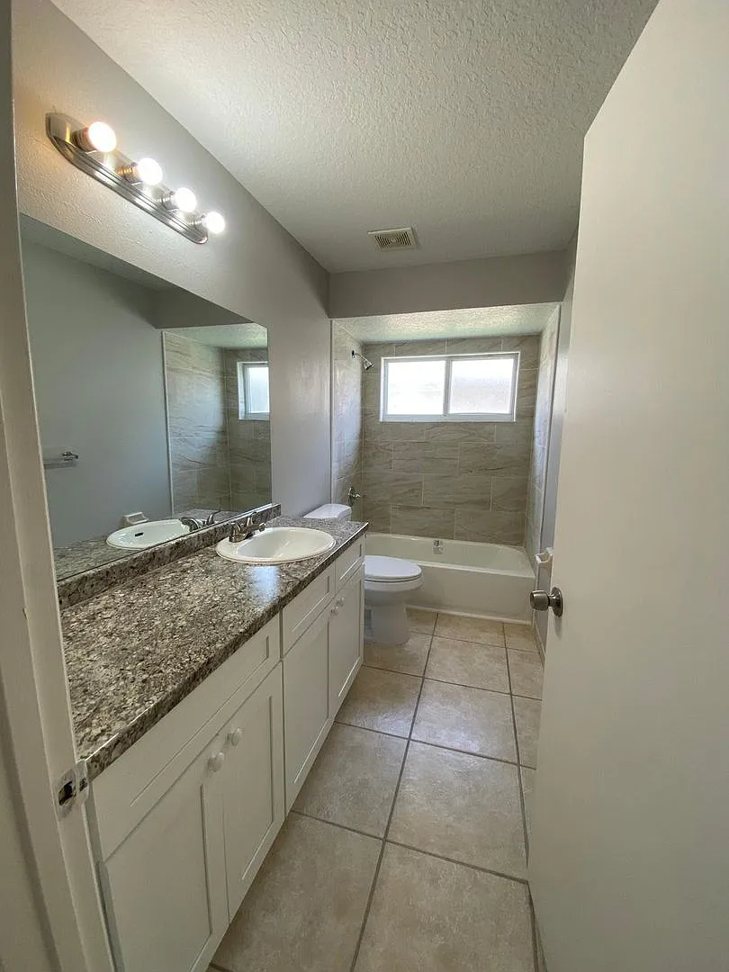1440 Timberbend Cir — Photo 4