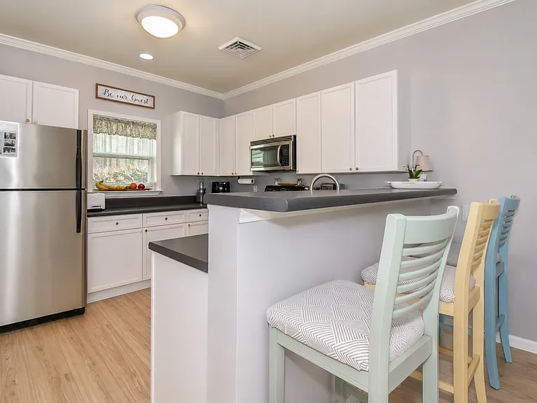 185 Sunset Point Dr #611 — Photo 9
