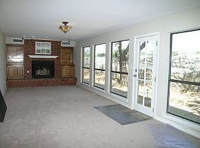 4th image of 5836 Dumont Way