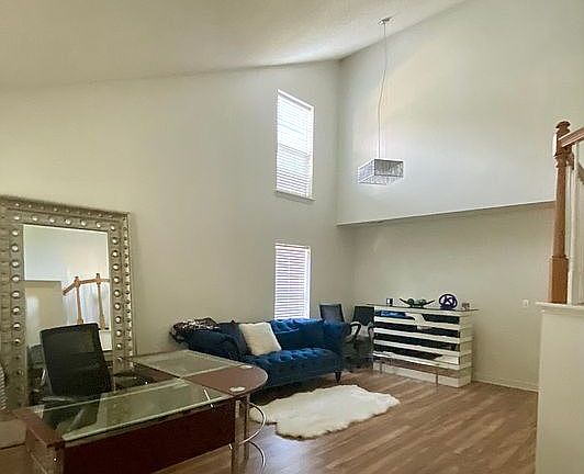 2nd image of 8020 Shiny Meadow Ln
