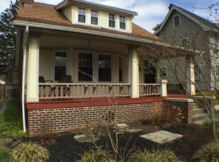 3085 Yorkshire Rd, Cleveland Heights, OH 44118