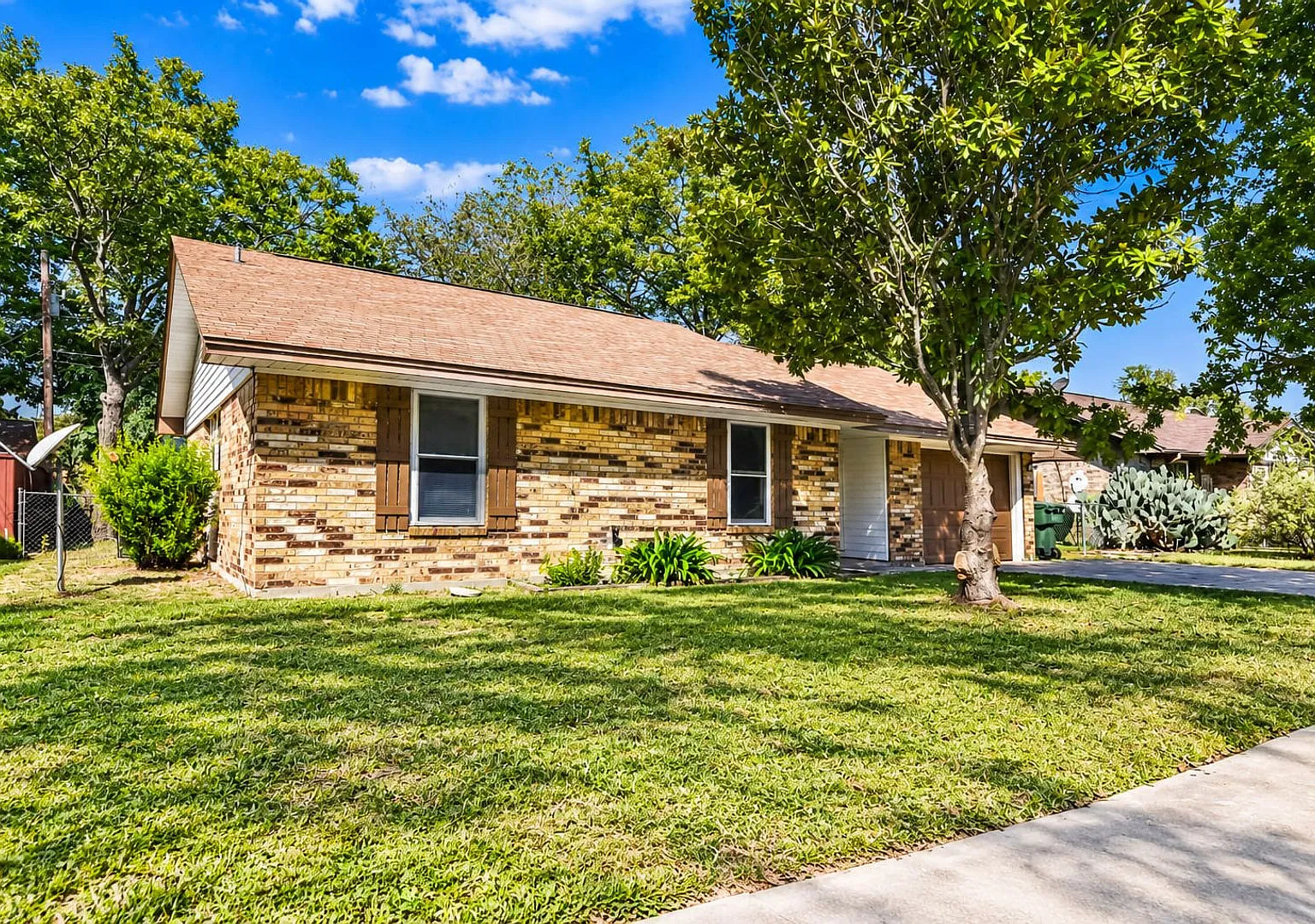 3-Bedroom Killeen Home with Fireplace & Garage — Photo 4