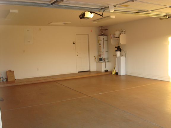 3rd image of 10388 E 38th Ln
