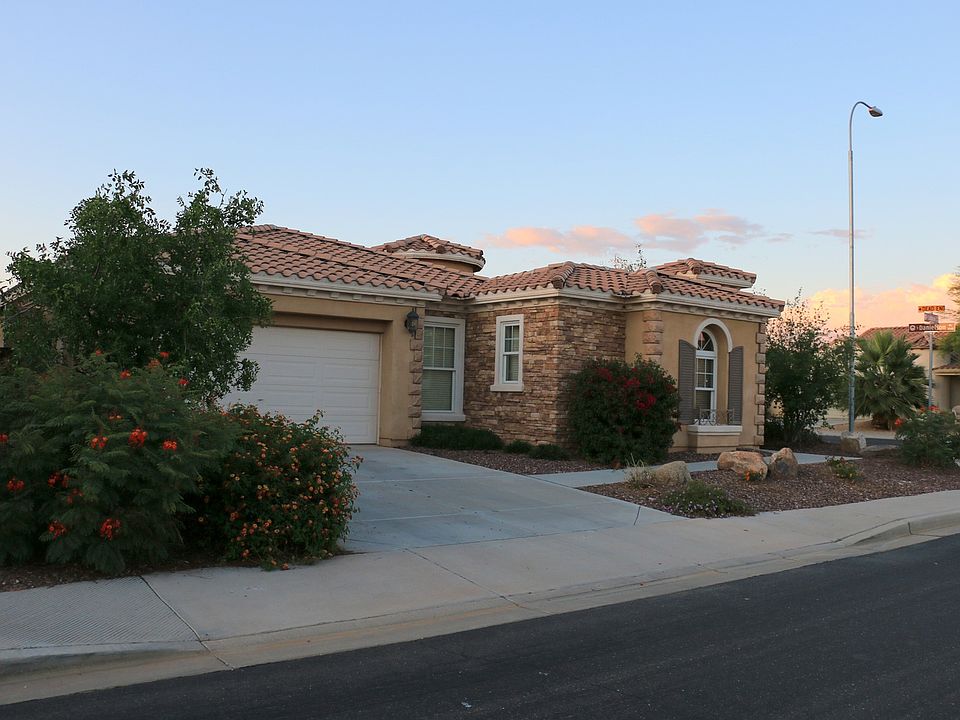 1st image of 2448 E Lantana Dr