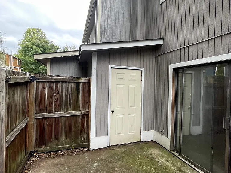 1992 Padgett Dr — Photo 25
