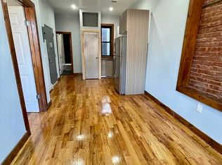 388 E 2nd St #2K, Brooklyn, NY 11218