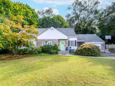 31 High Clear Drive, Stamford, CT, 06905