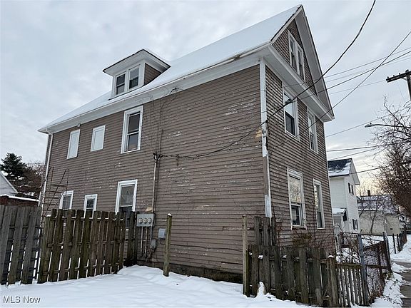 2nd image of 3111 W 31st St