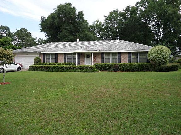 3rd image of 1265 Greenbrier Blvd