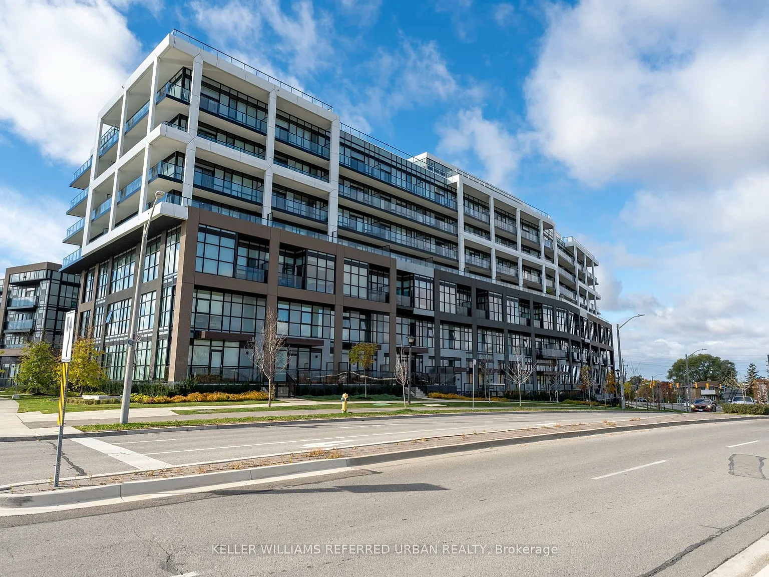 Saturday In Downsview — Photo 3