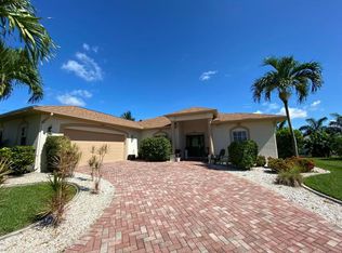 1627 SE 43rd St, Cape Coral, FL 33904