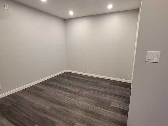 4th image of 525 Fischer St APT 6