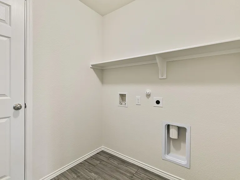 4509 Greenham Ln — Photo 21