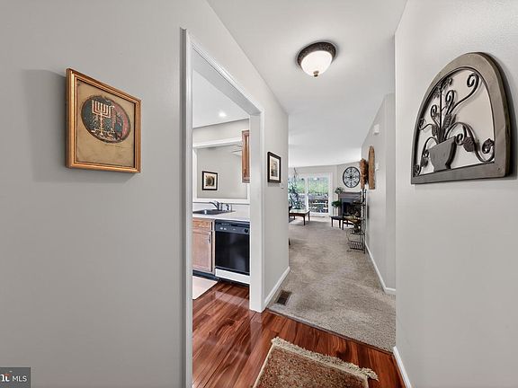 2nd image of 266 Miley Rd #266