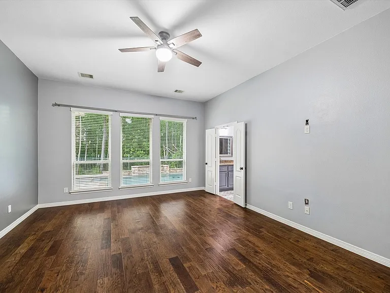 1735 Sylvia Springs Ln — Photo 24
