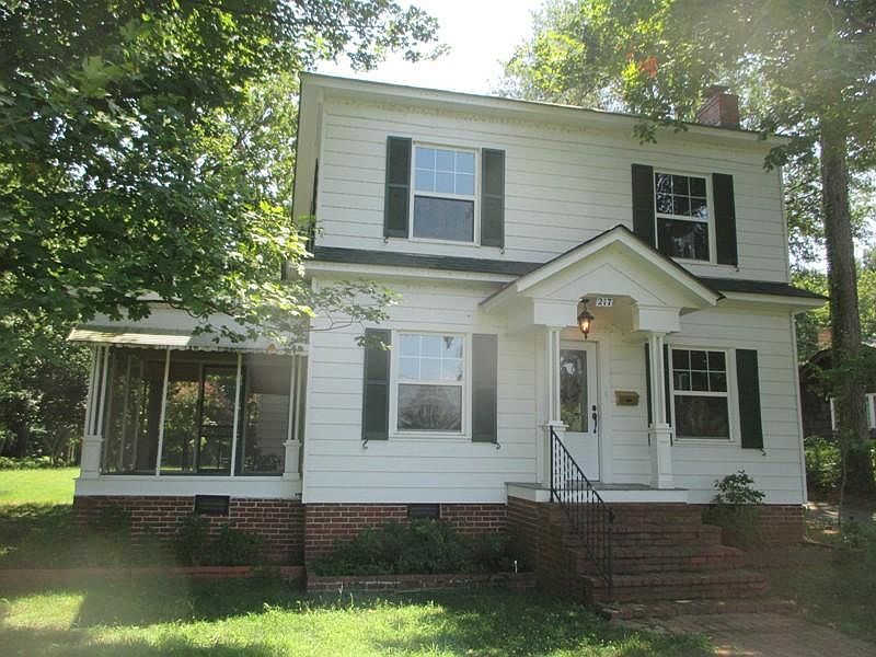 1st image of 217 Grandview Ave