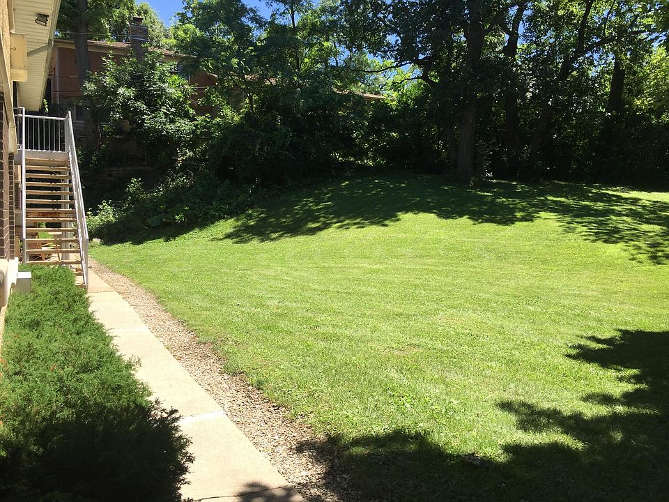 2nd image of 8239 Archer Ave APT 2