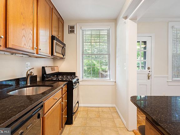 5th image of 2600 16th St S APT 728