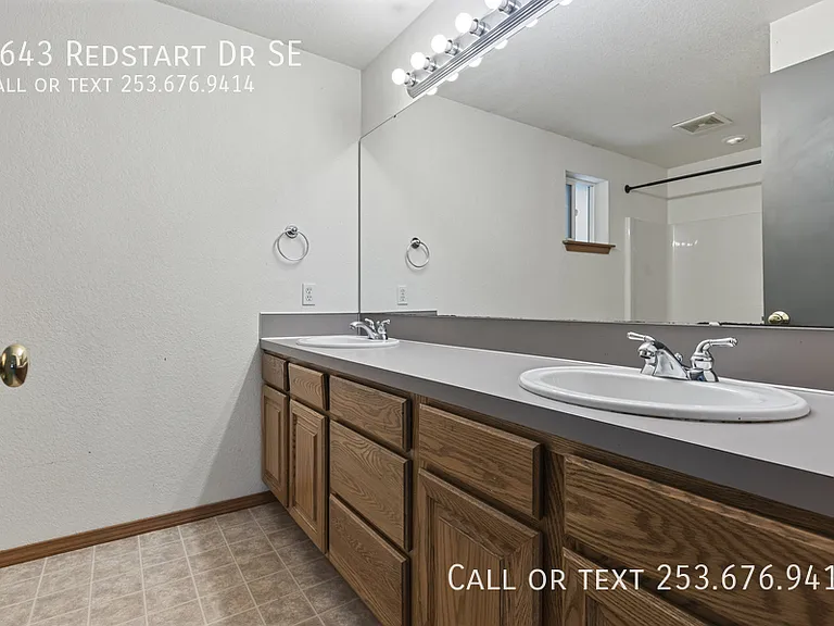 7643 Redstart Dr SE — Photo 14