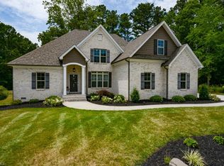 393 Wentworth Dr, Winston Salem, NC 27107