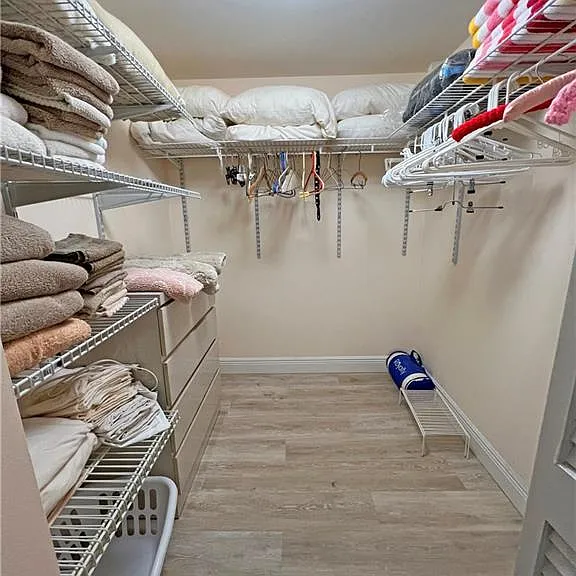 15400 Cedarwood Ln #102 — Photo 19