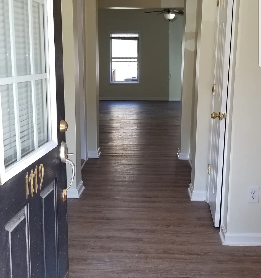 2 bed, 2.5 bath, 1624 sqft, $2,195 — Photo 2