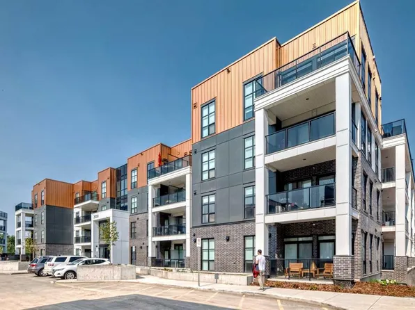 4270 N Norford Ave NW #2408, Calgary, AB T3B 6M2