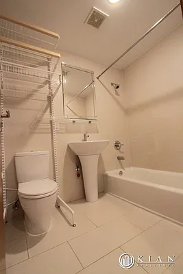 Rented by Kian Realty | media 12