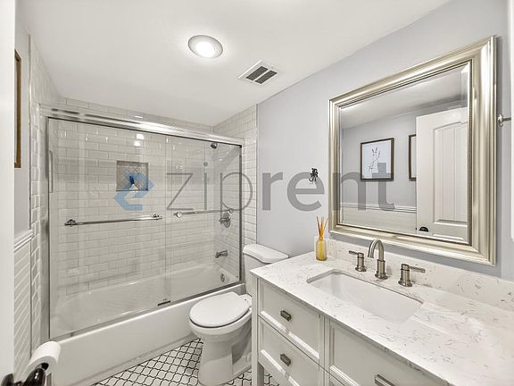 5th image of 8162 Havasu Cir