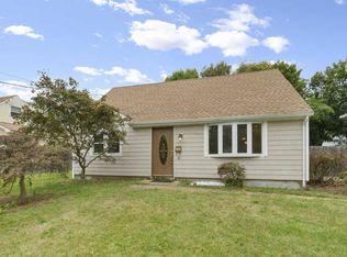 5 Steven Ave, Tinton Falls, NJ 07724