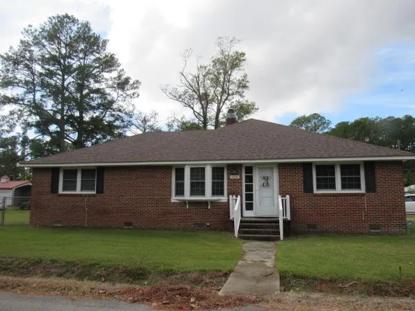 500 Lee St, Rich Square, NC 27869