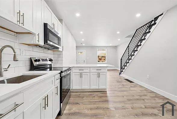 2310 Tasker St — Photo 7