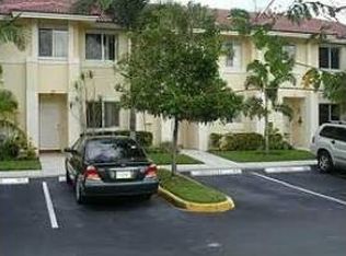 117 Hidden Court Rd #9-C, Hollywood, FL 33023