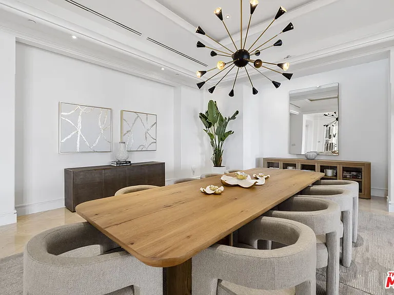 360 Trousdale Pl — Photo 9