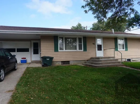 112 W 11th St, Wayne, NE 68787