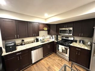1218 W Diversey Pkwy #G, Chicago, IL 60614