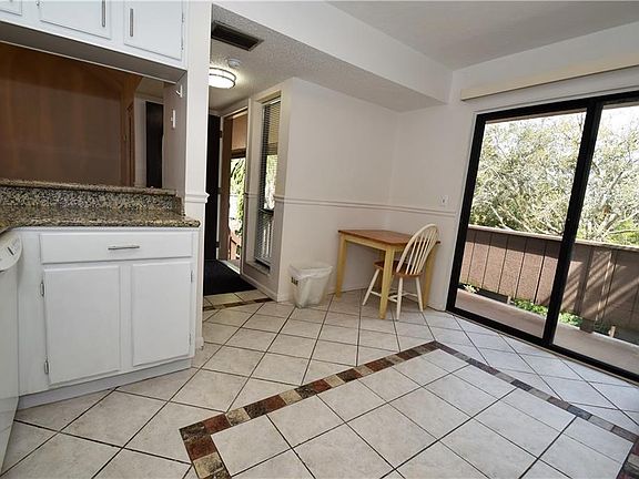 4th image of 1687 Brookhouse Cir APT Br222