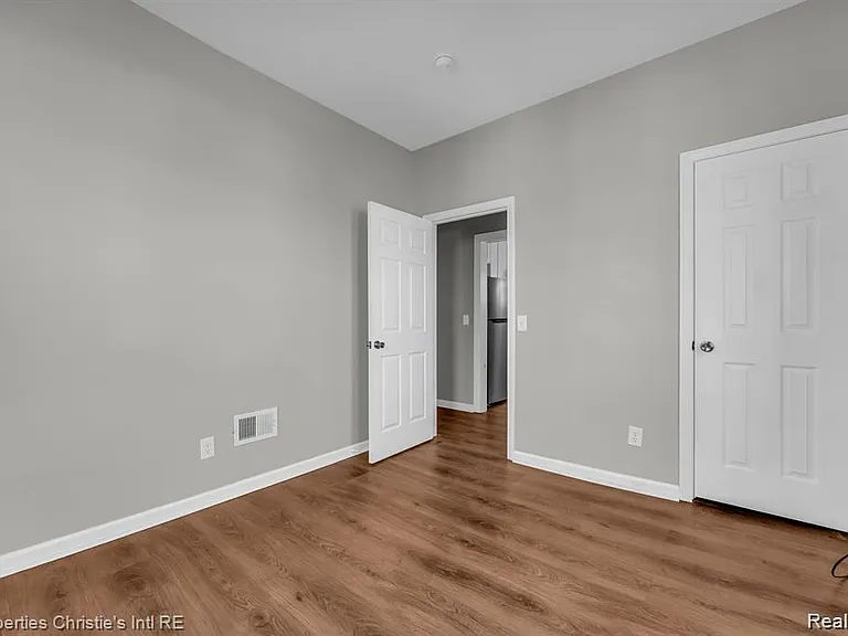 2508 Clairmount St — Photo 19