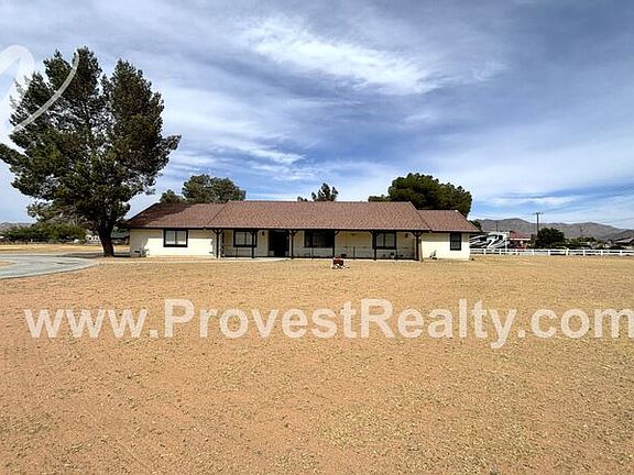 3rd image of 14945 Flathead Rd