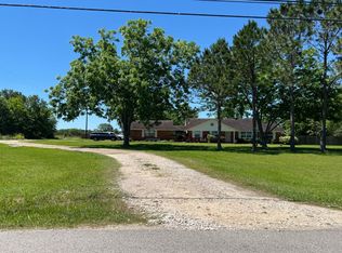 18135 McKay Rd, Alvin, TX 77511