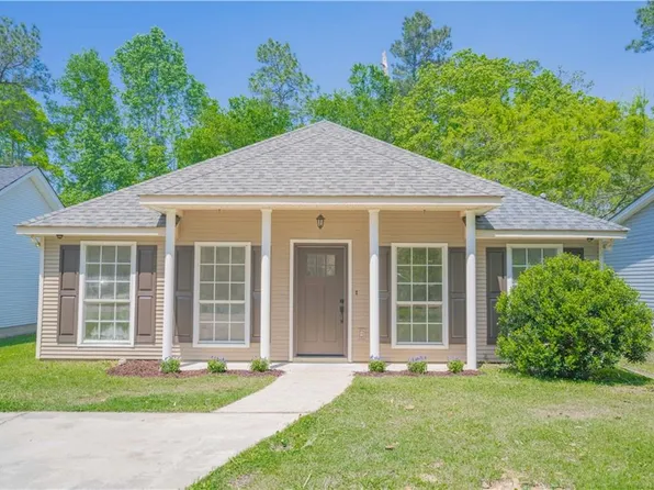 31233 Lydia St, Lacombe, LA 70445