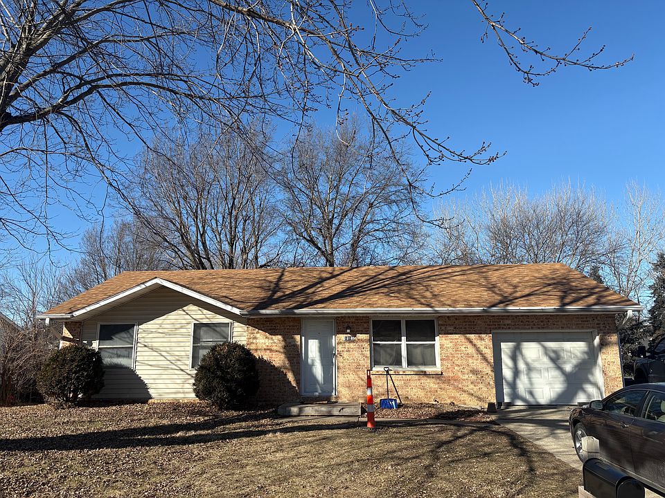 1st image of 1714 Village O Dr