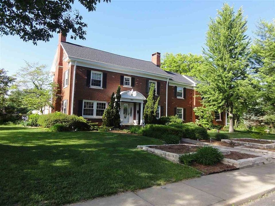 1st image of 105 W Crestwood Dr