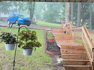 1475 Hillside Dr, Salem, OH 44460