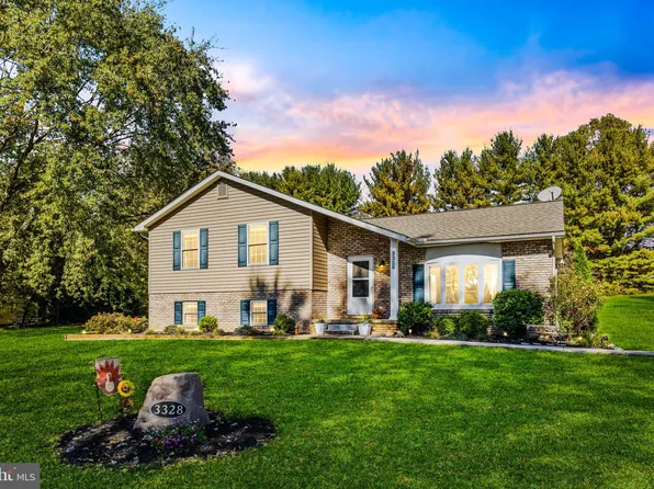 3328 Hawks Hill Rd, New Windsor, MD 21776